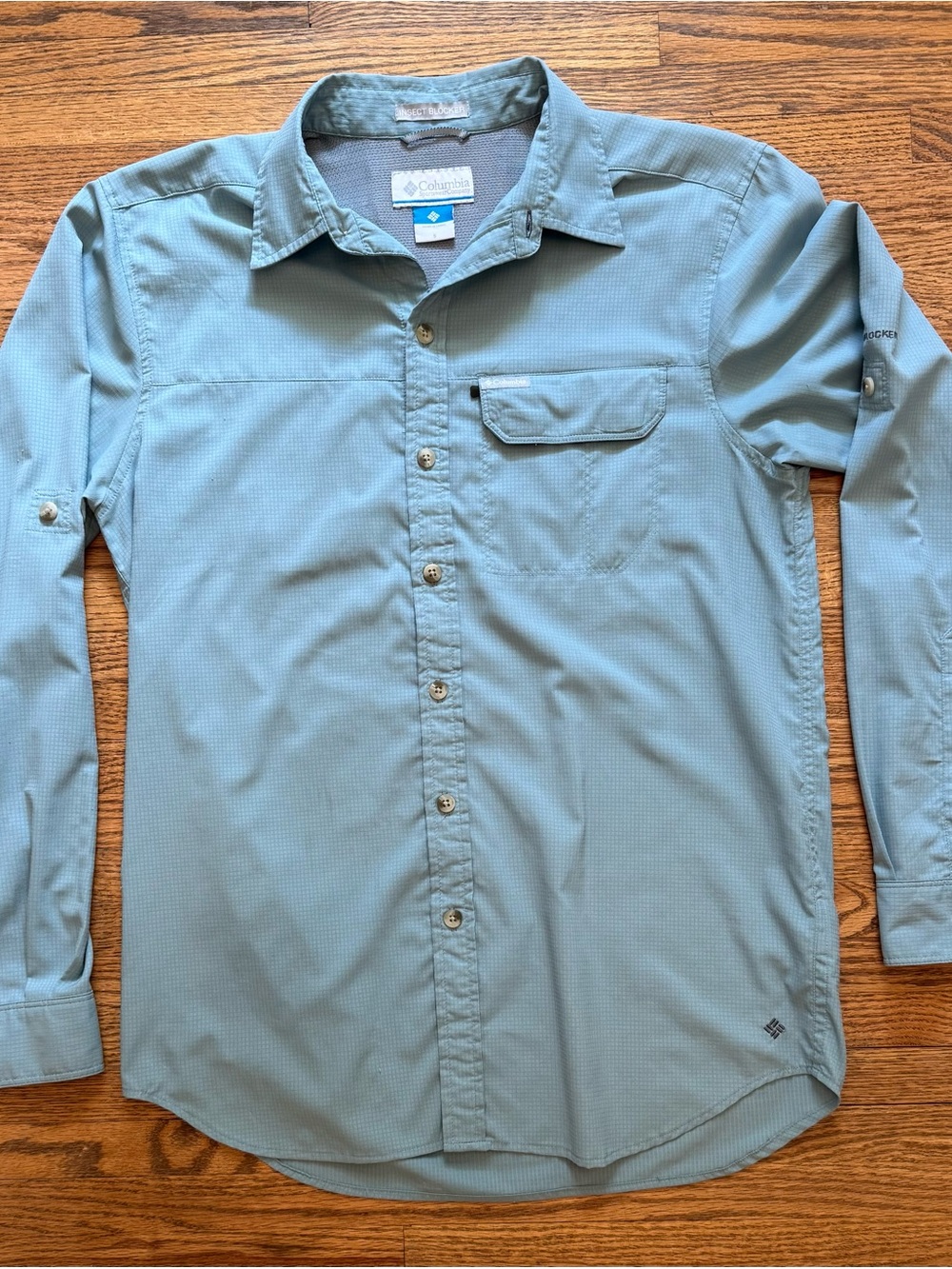 Columbia button-up fishing shirt